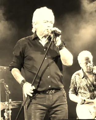 Air Supply