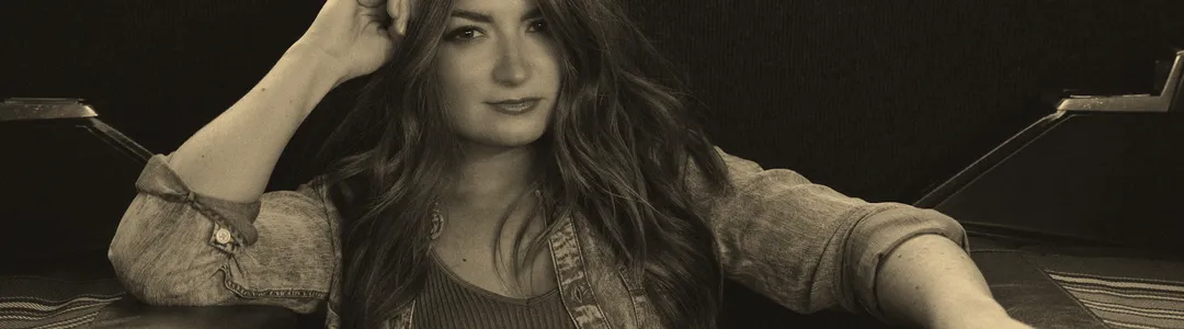 Tenille Townes